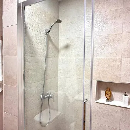 Playa Cerca, Wifi Gratis - Centrico Y Renovado Guía de Isora