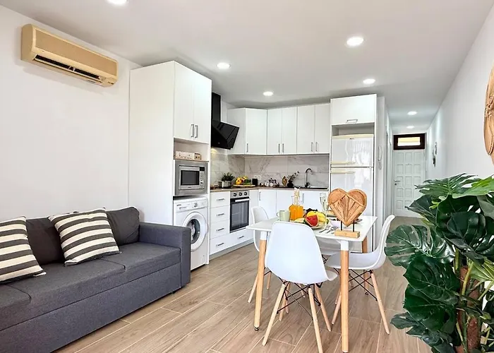 Playa Cerca, Wifi Gratis - Centrico Y Renovado شقة غيا ذي إسورا
