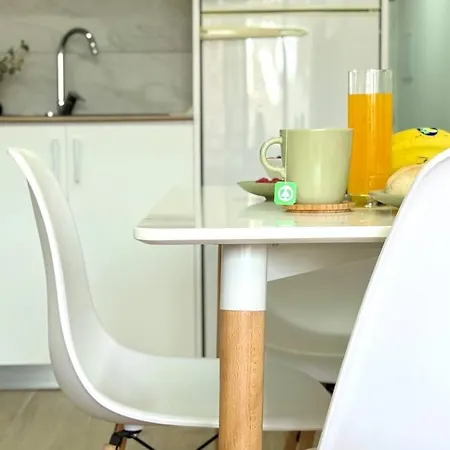 Apartamento Playa Cerca, Wifi Gratis - Céntrico Y Renovado *